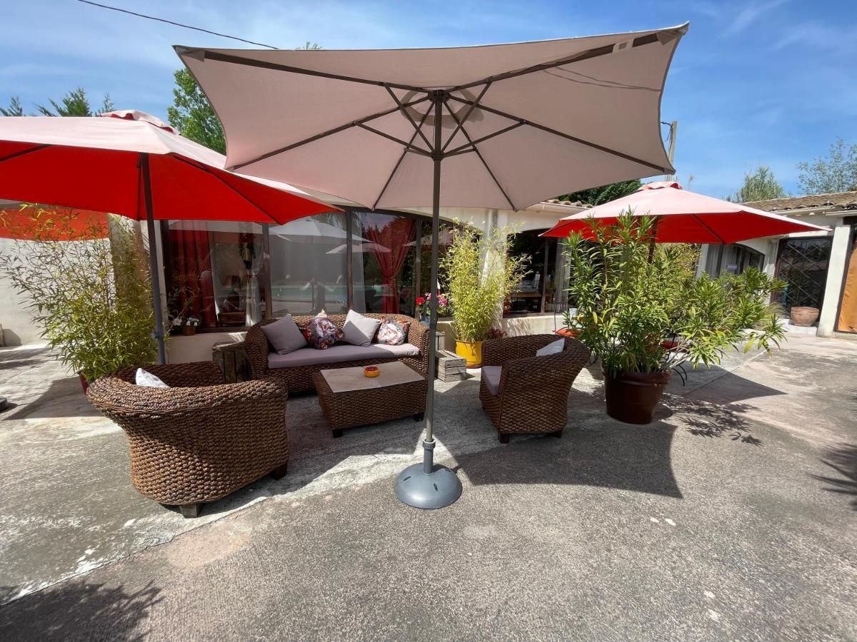 오르곤 Mas De La Butte Blanche B&B 외부 사진