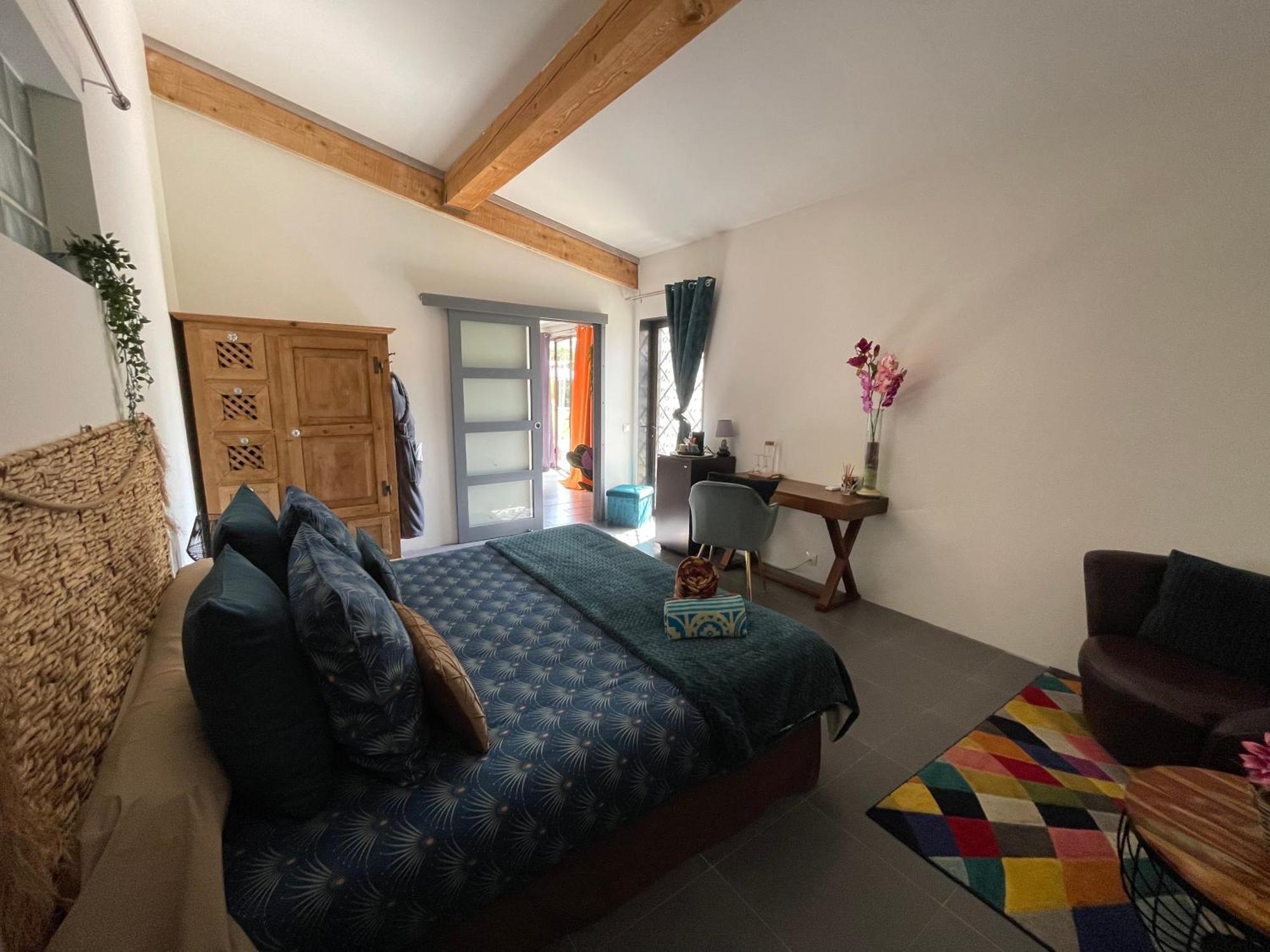 오르곤 Mas De La Butte Blanche B&B 외부 사진